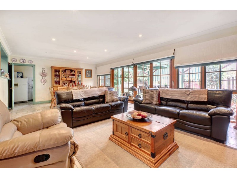 19 Jeffrey Street, Keilor East VIC 3033