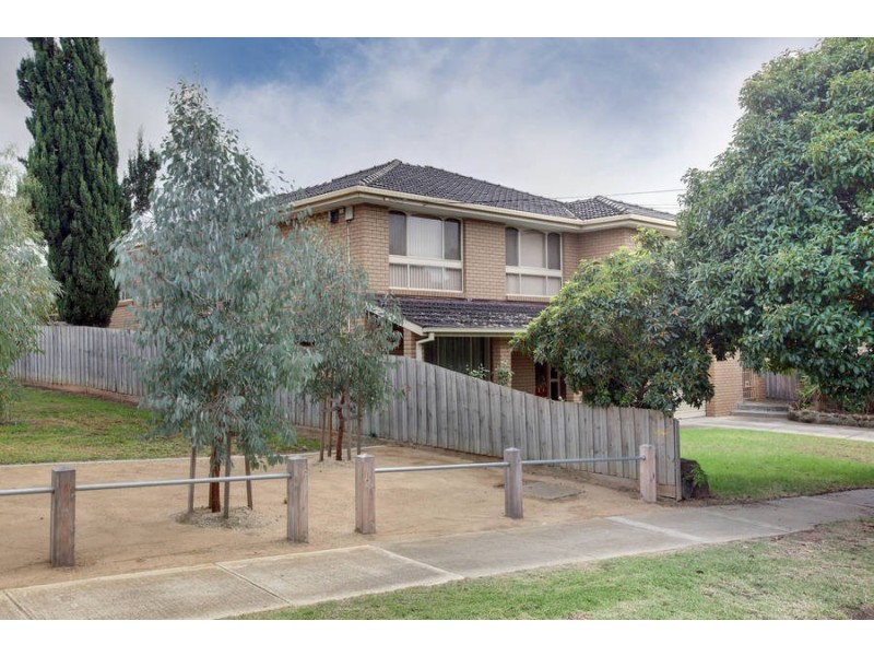 3 Lachlan Court, Keilor Park VIC 3042