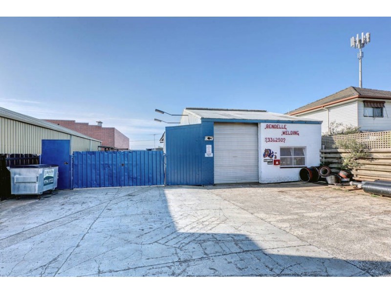 195 Roberts Road, Airport West VIC 3042