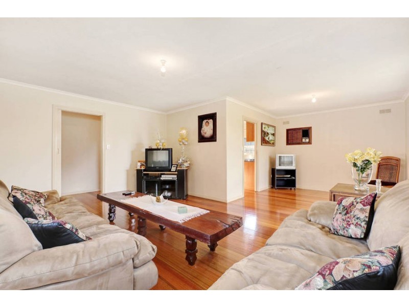 9 Norwood Drive, Keilor East VIC 3033