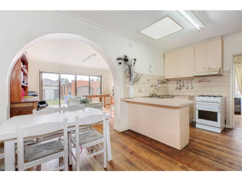 550 Fullarton Rd, Keilor Park VIC 3042