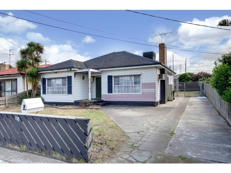 118 Marshall Rd, Airport West VIC 3042