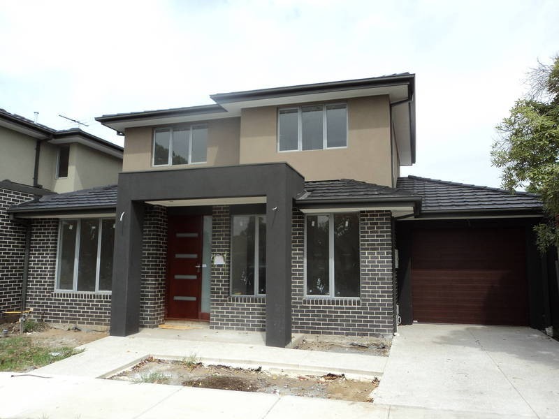 2/16 Roberts Street, Keilor East VIC 3033