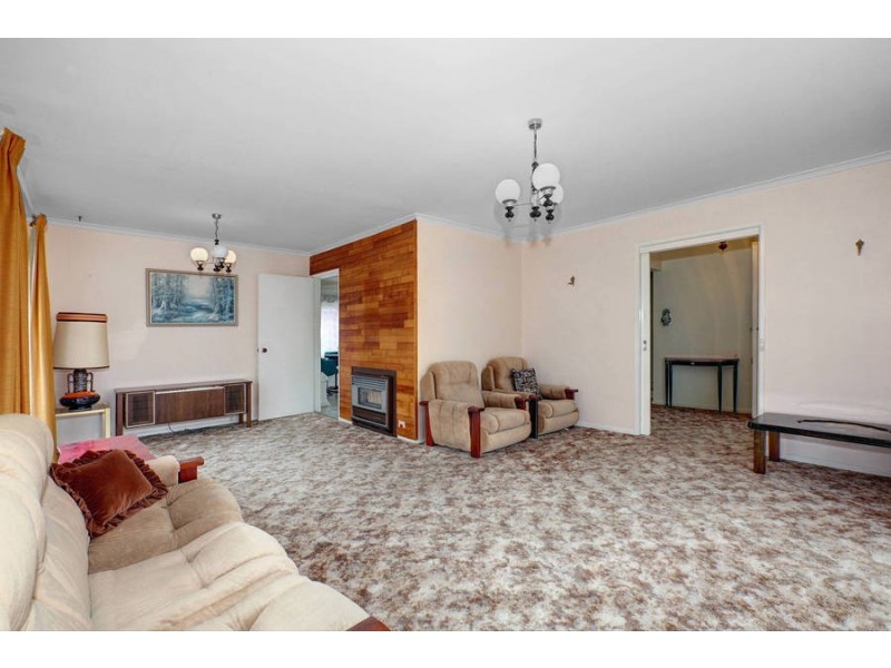 16 Craig Street, Keilor East VIC 3033