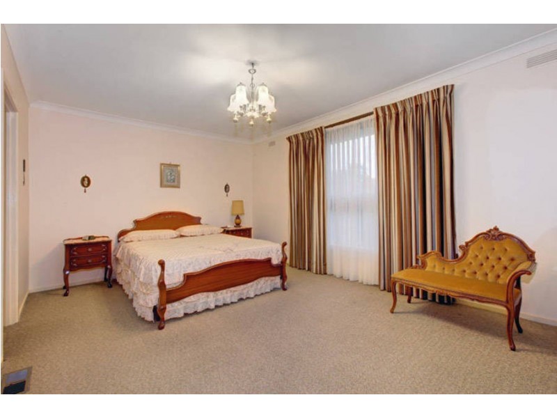 3 Lachlan Court, Keilor Park VIC 3042