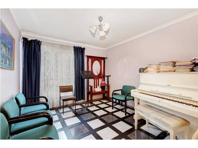 2 The Link, Keilor Park VIC 3042