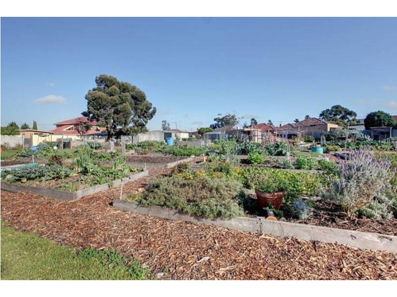 23 Borva Drive, Keilor East VIC 3033