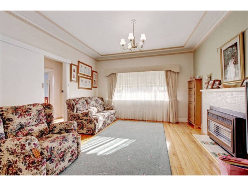 50 Batman Street, Aberfeldie VIC 3040