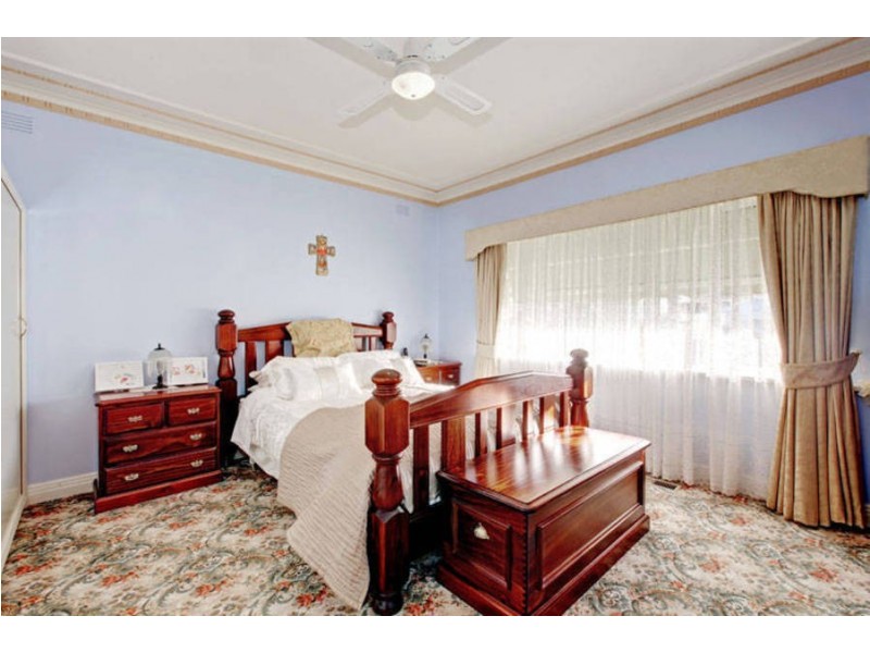 50 Batman Street, Aberfeldie VIC 3040