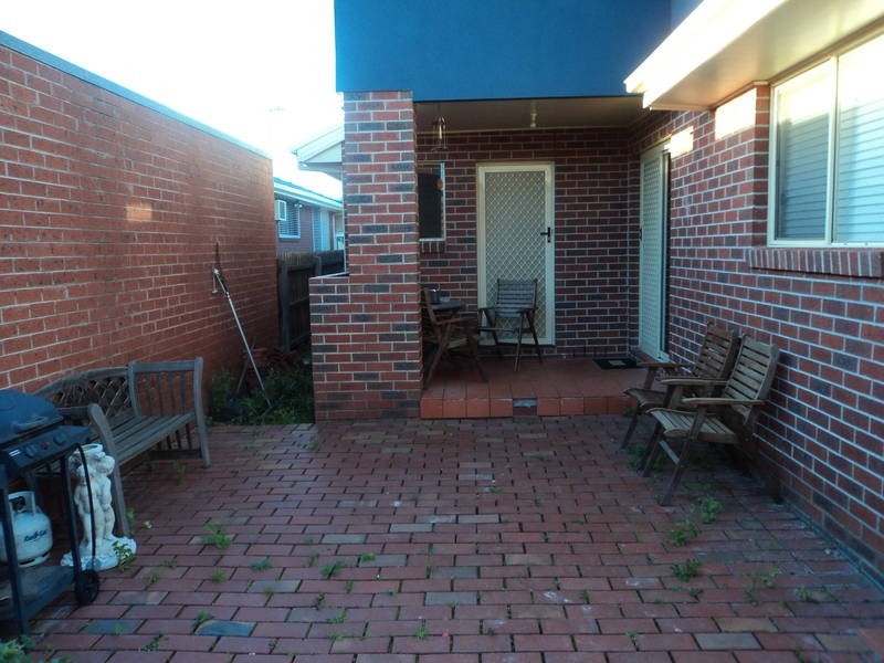 9 Cope Street, Airport West VIC 3042