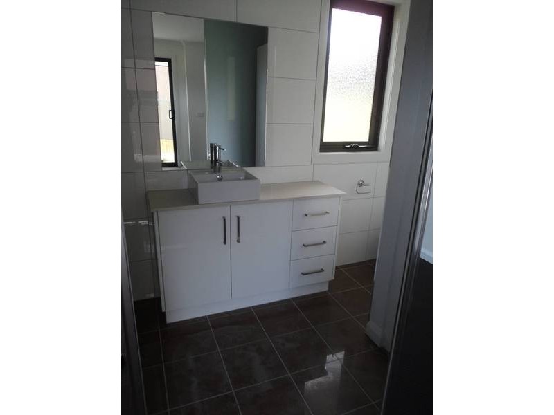 3/61 San Remo Drive, Avondale Heights VIC 3034