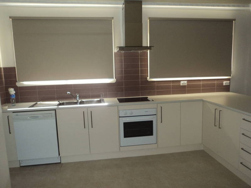 16  Monmouth Street, Avondale Heights VIC 3034