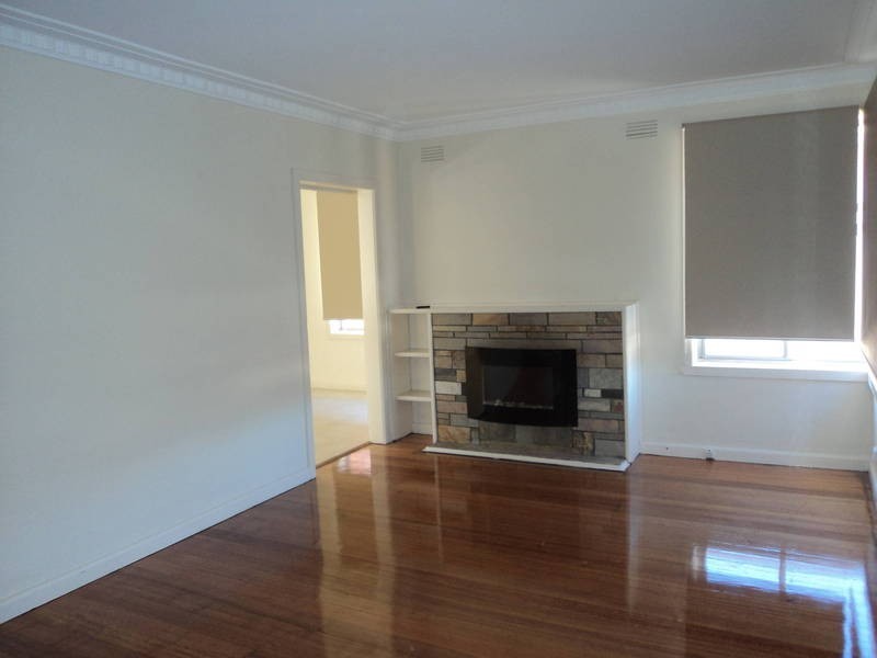 16  Monmouth Street, Avondale Heights VIC 3034