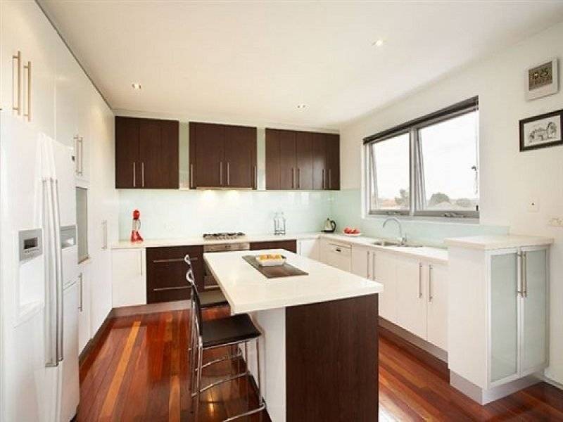 12  Warrs Road, Maribyrnong VIC 3032