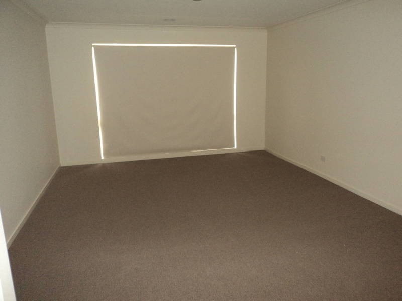 5 Pittos Ave, Brookfield VIC 3338