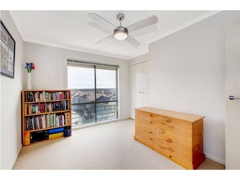 64 Blair Street, Maribyrnong VIC 3032