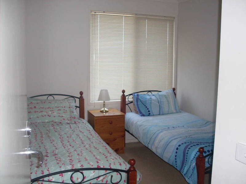 39 Wentworth Ave, Taylors Lakes VIC 3038