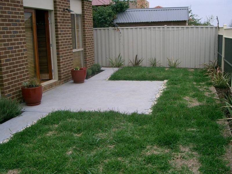 50 Clarendon Wynd, Caroline Springs VIC 3023
