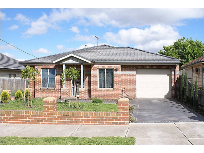 29 Raglan Street, Avondale Heights VIC 3034