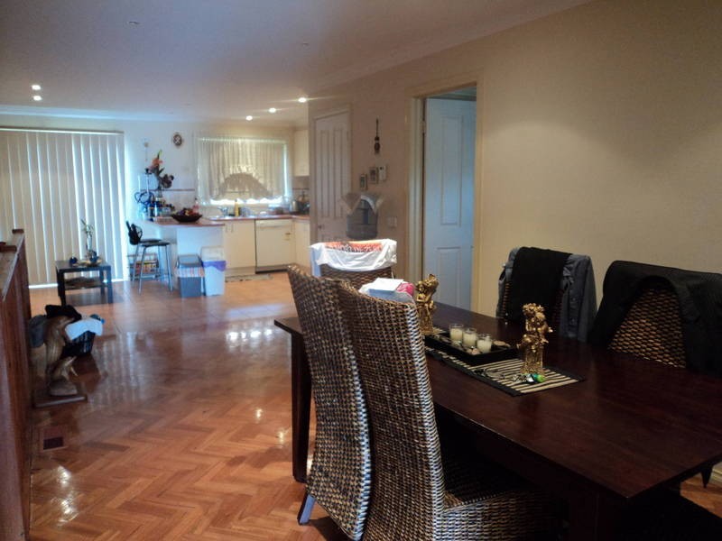 21a Moorna Drive, Airport West VIC 3042
