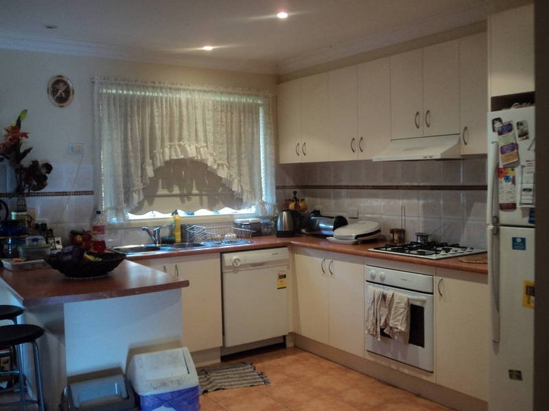 21a Moorna Drive, Airport West VIC 3042