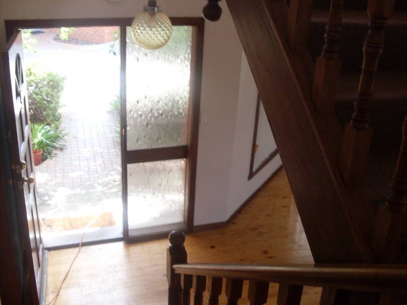 4/4 Carmyle Street, Avondale Heights VIC 3034