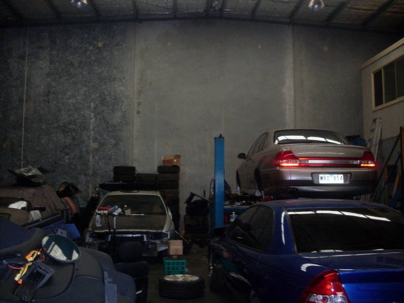 99 Matthews Avenue, Airport West VIC 3042