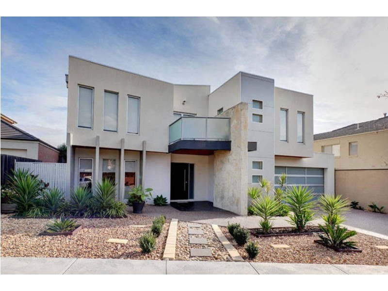 27 Riverbank Drive, Maribyrnong VIC 3032