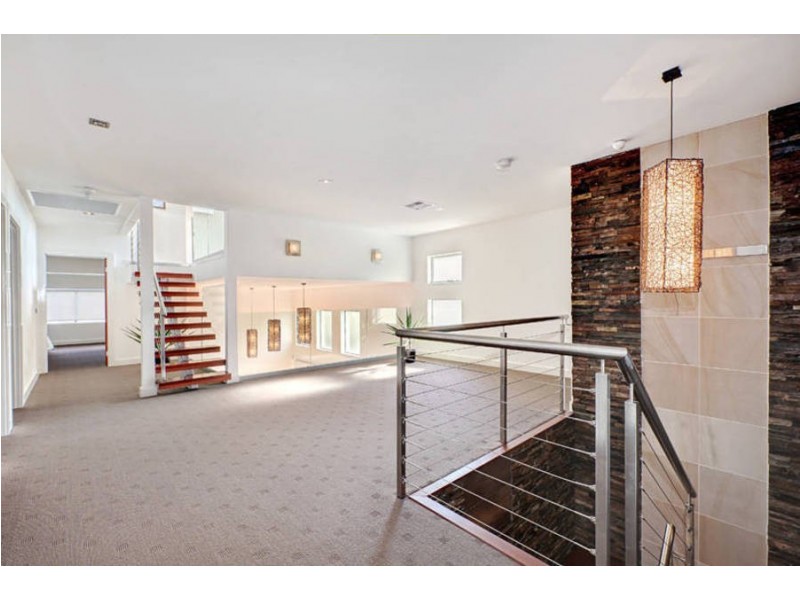 27 Riverbank Drive, Maribyrnong VIC 3032