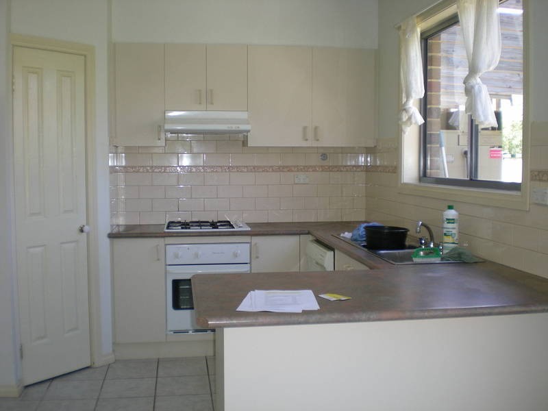 2 Hebe Place, Sunshine West VIC 3020