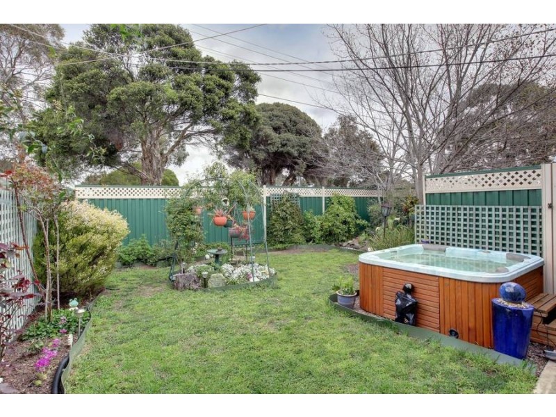 1 – 4 Queensberry Street, Keilor Park VIC 3042