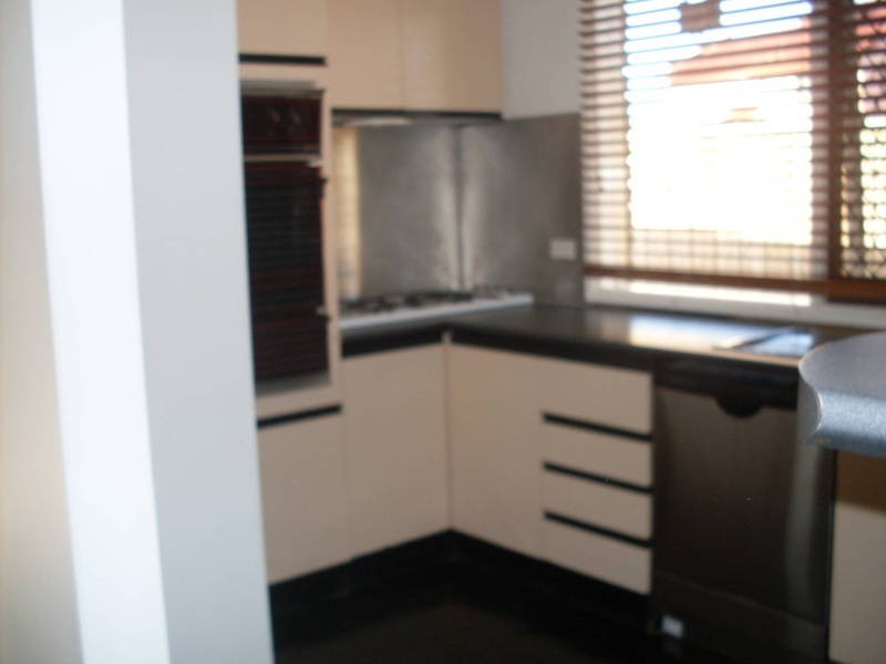 7/10 Templewood Cresent, Avondale Heights VIC 3034