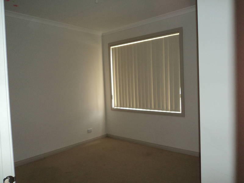 6 Crestwood Lane, Craigieburn VIC 3064