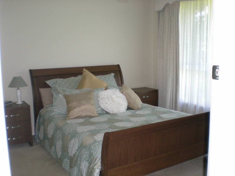 56 Lincoln Drive, Keilor East VIC 3033