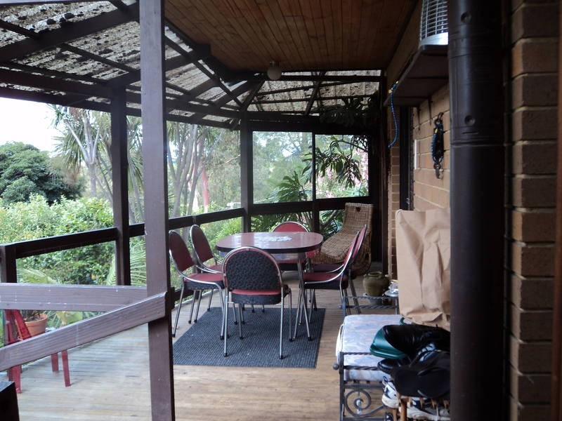 7 Moutain View Ave, Avondale Heights VIC 3034
