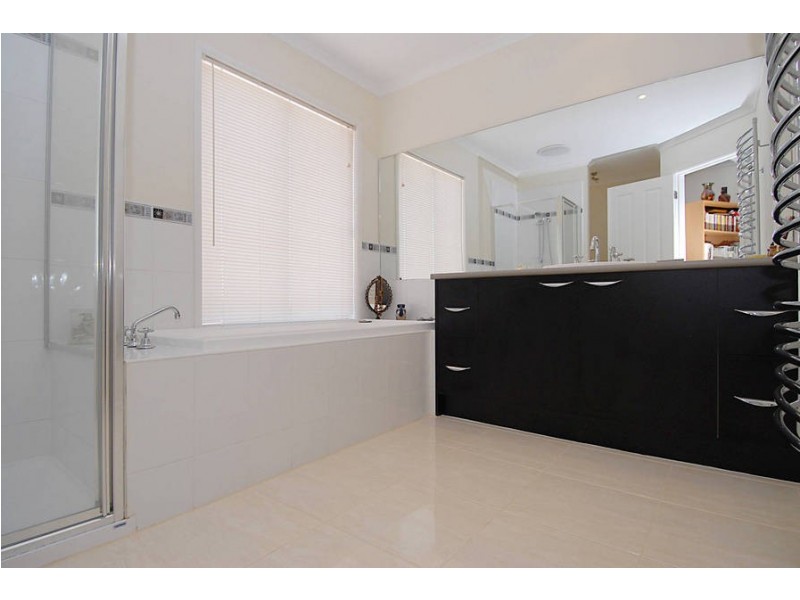 20 Tawrrific Street, Kurunjang VIC 3337