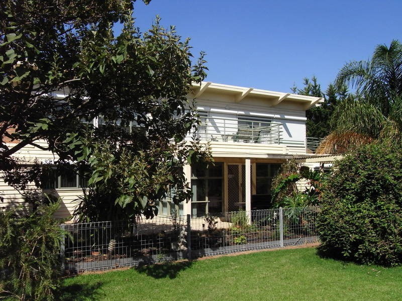 10 Kororoit Court, Melton VIC 3337