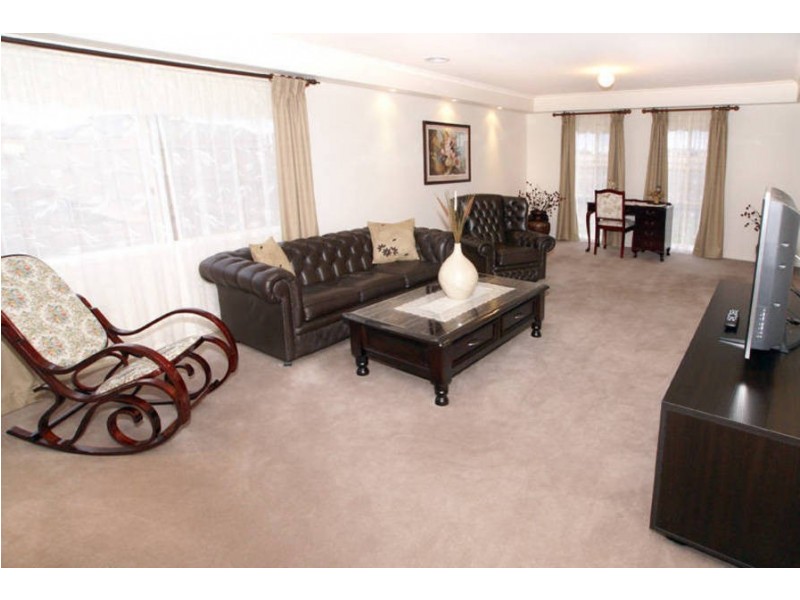 55 Killarney Drive, Melton VIC 3337