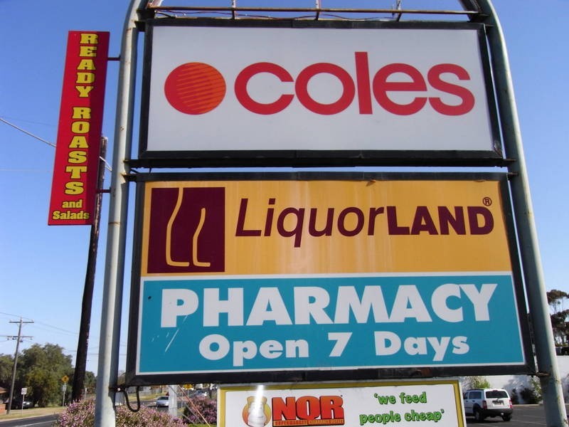 42 Andrew Street, Melton South VIC 3338