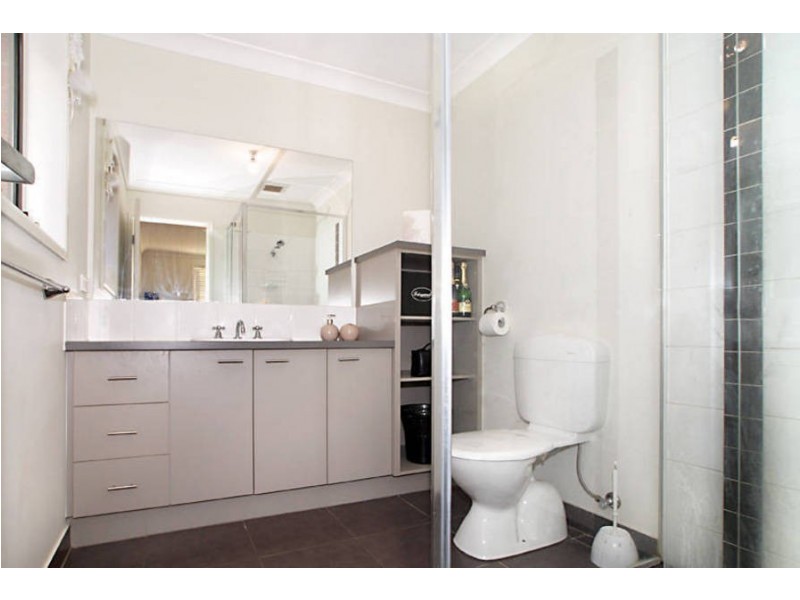 16 Black Knight Way, Kurunjang VIC 3337