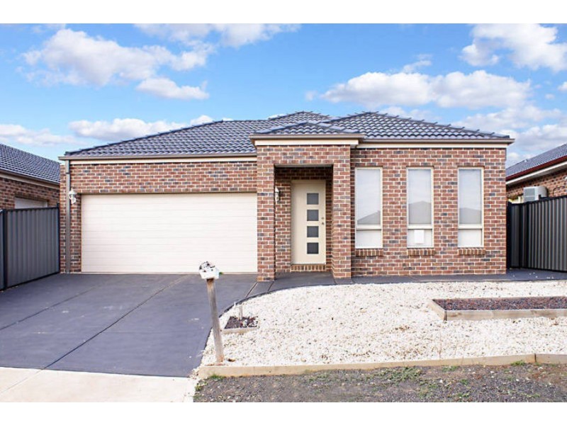 7 Silverleaf Drive, Melton VIC 3337