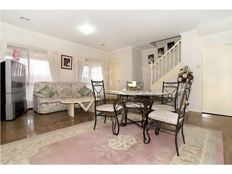 1/11 Merrijig Court, Kurunjang VIC 3337