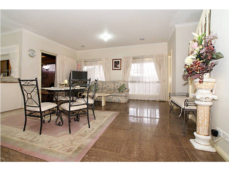 1/11 Merrijig Court, Kurunjang VIC 3337