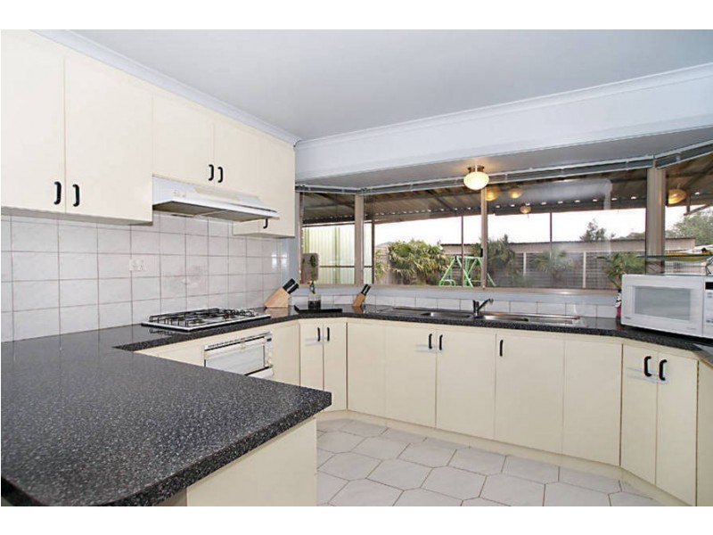 127 Exford Road, Melton South VIC 3338