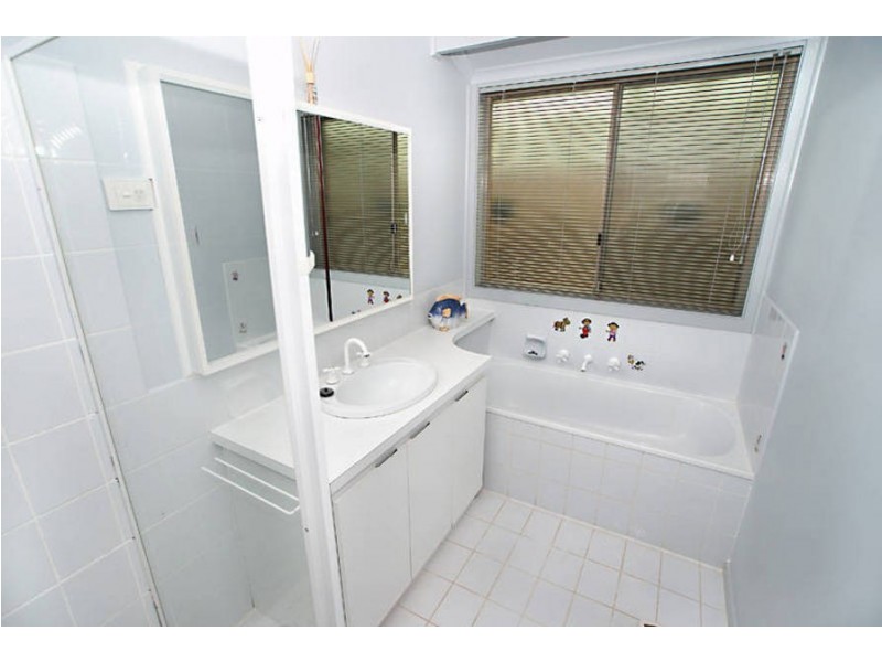 127 Exford Road, Melton South VIC 3338