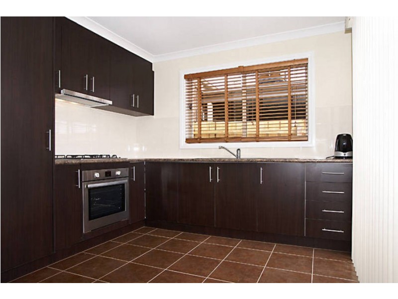 7 Petrea Place, Melton West VIC 3337