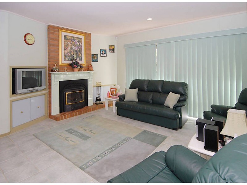 10 Kororoit Court, Melton VIC 3337