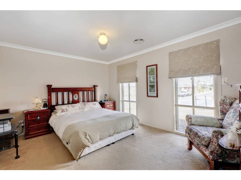 87 Westlake Drive, Melton West VIC 3337