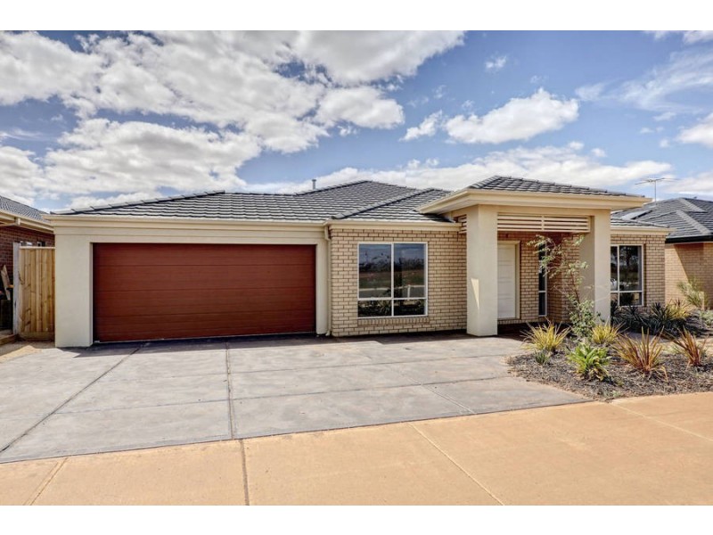 204 Clarkes Road, Brookfield VIC 3338