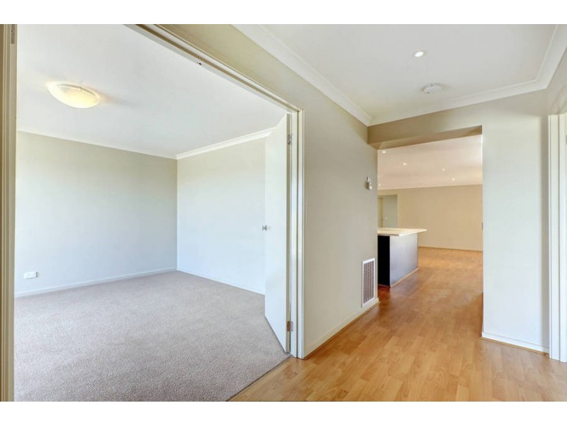 204 Clarkes Road, Brookfield VIC 3338